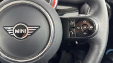 MINI Hatchback 1.5 Cooper Classic 5dr Auto [Nav Pack] Petrol Hatchback